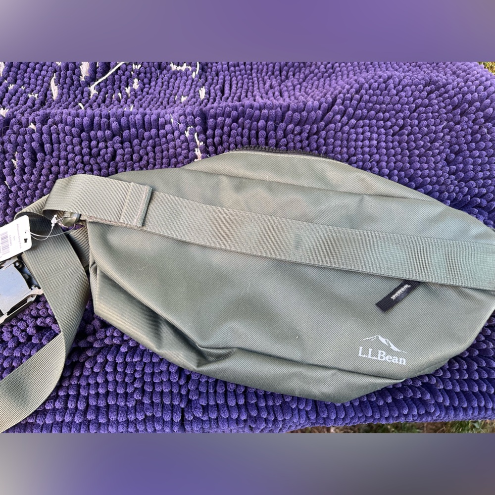 L.L. Bean Green sling Bag